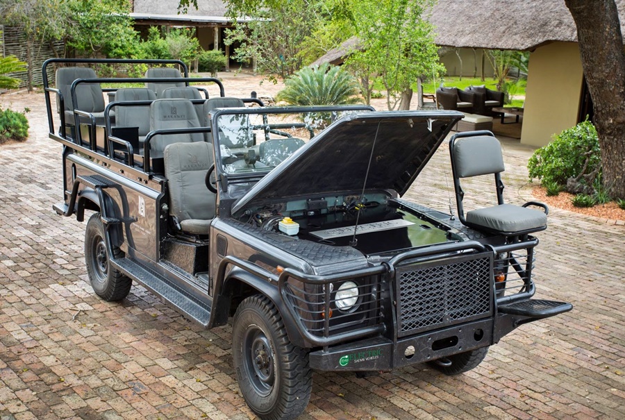 Electric safari vehicle at Makanyi Private Game Lodge in South Africa | Go2Africa